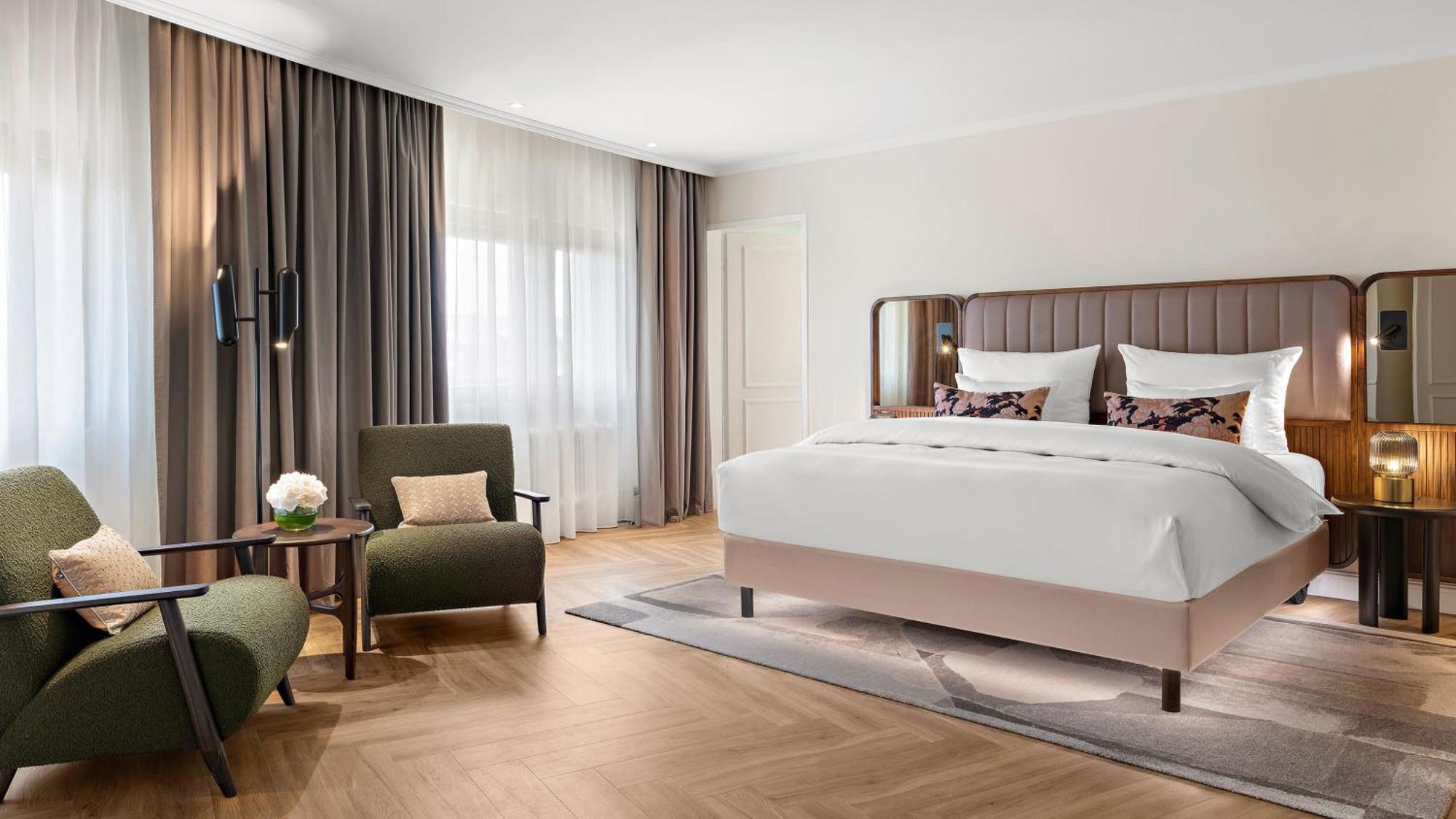 Hotel Bristol Berlijn Buitenkant foto