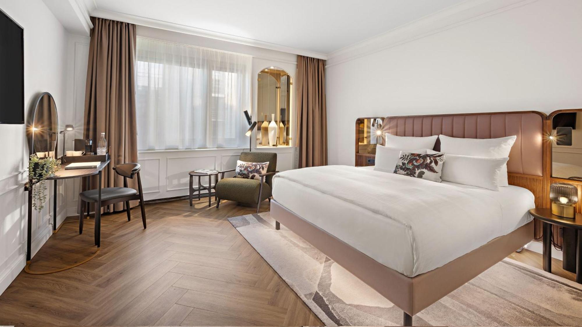 Hotel Bristol Berlijn Buitenkant foto
